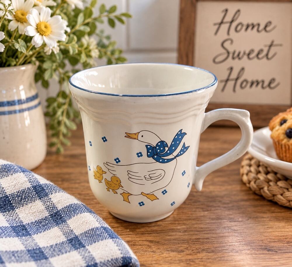 VTG Home Style Country Goose Stoneware Mug Blue Ribbon Geese Ducklings Farmhouse